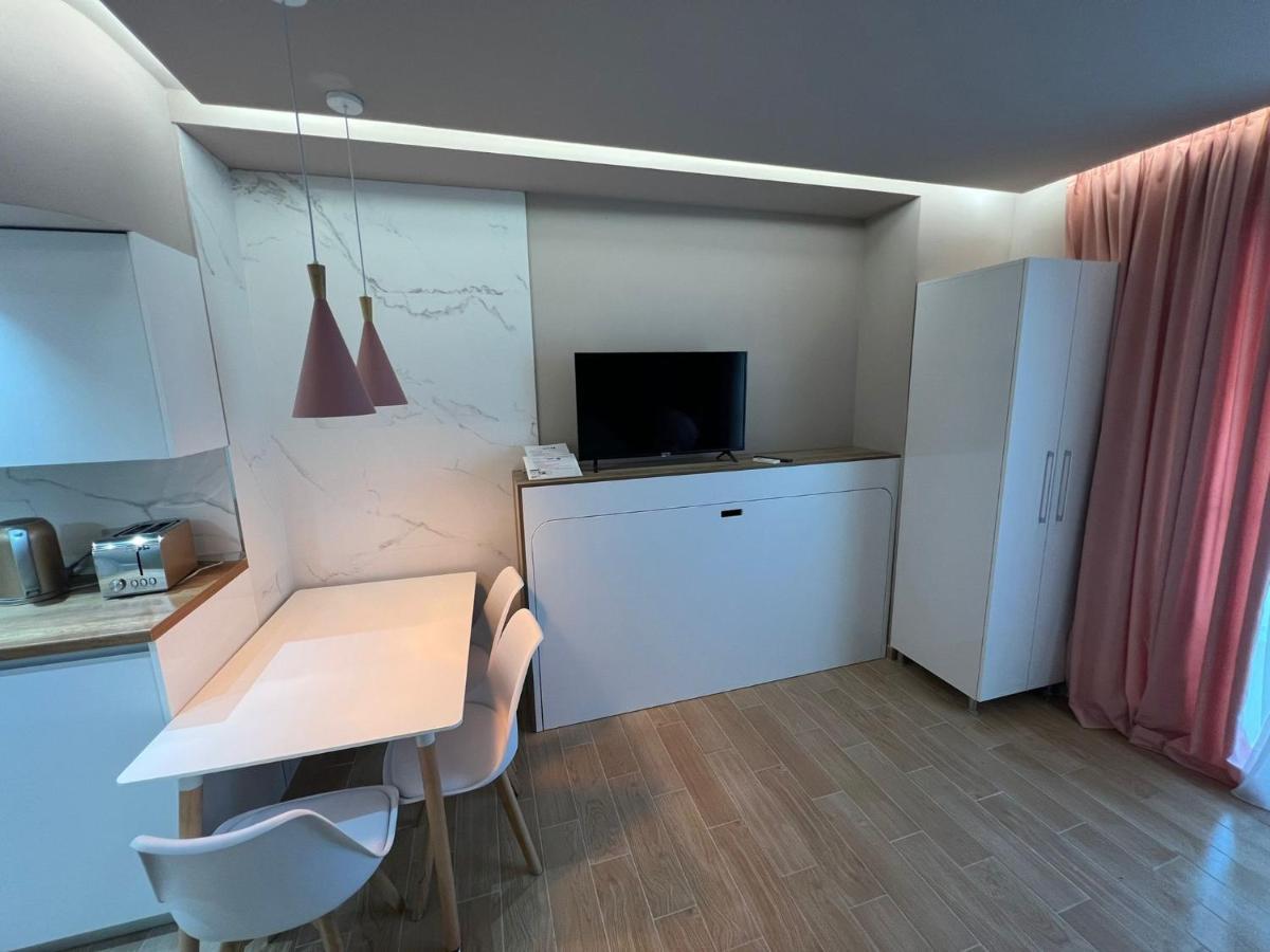 Ferienwohnung The Wish House Golem  Exterior foto